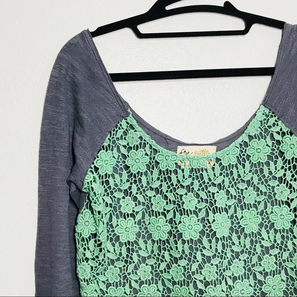 | Free People | Floral Crochet Lace Front Top Boho